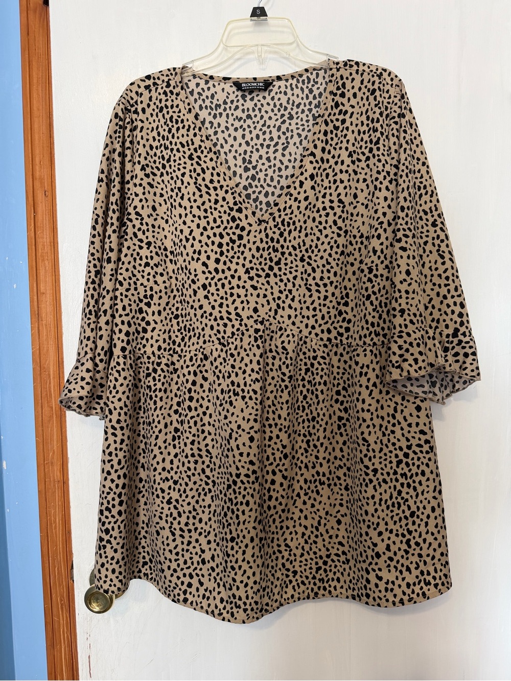 Women’s Flowy Blouse / Top, Size 18-20